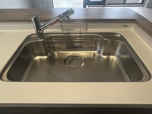 apartment 大阪府茨木市西駅前町5-8 関電不動産茨木ビル1階
