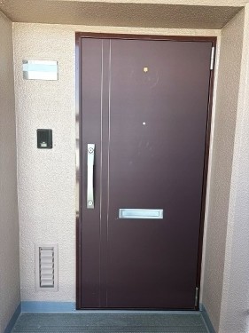 apartment 大阪府茨木市西駅前町5-8 関電不動産茨木ビル1階