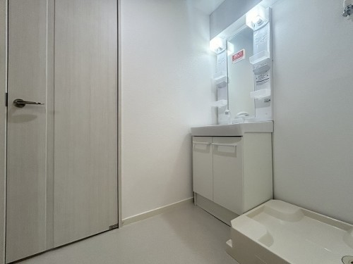 apartment 大阪府大阪市淀川区西宮原２丁目1-3 SORA新大阪21　10階