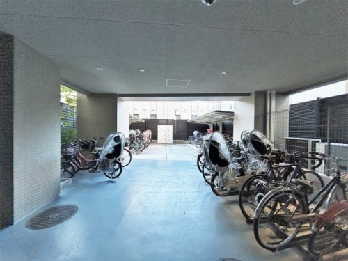 apartment 東京都台東区上野２丁目7-13 THE PARKS 8階