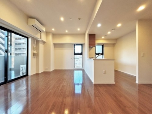 apartment 東京都台東区上野２丁目7-13 THE PARKS 8階