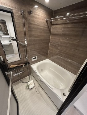 apartment 東京都台東区上野２丁目7-13 THE PARKS 8階