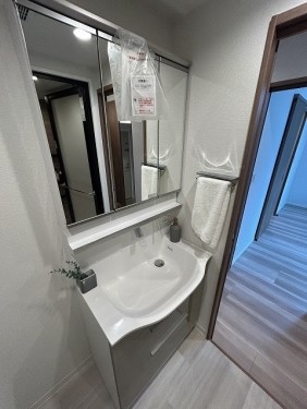 apartment 東京都台東区上野２丁目7-13 THE PARKS 8階