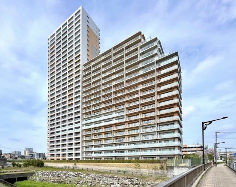 apartment 千葉県流山市おおたかの森西1丁目4-3 ザハウスおおたかの森1階