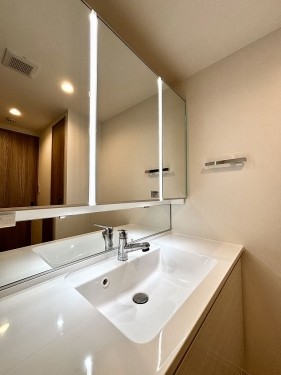 apartment 千葉県流山市おおたかの森西１丁目4-3 ザハウスおおたかの森1階