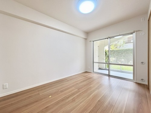 apartment 千葉県流山市おおたかの森西１丁目4-3 ザハウスおおたかの森1階