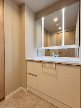 apartment 千葉県流山市おおたかの森西１丁目4-3 ザハウスおおたかの森1階