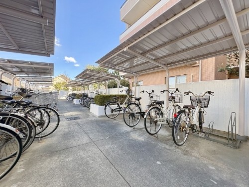 apartment 千葉県流山市おおたかの森西１丁目4-3 ザハウスおおたかの森1階