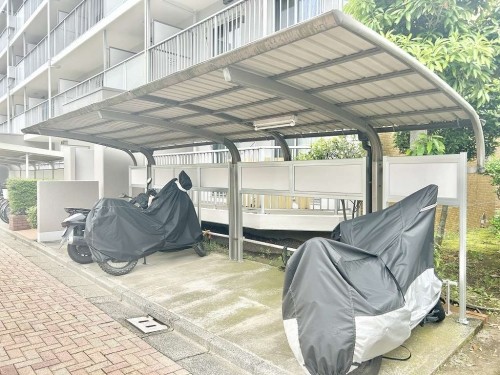 apartment 千葉県流山市おおたかの森西１丁目4-3 ザハウスおおたかの森1階