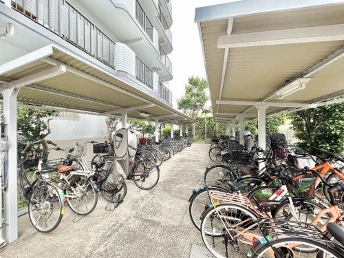 apartment 千葉県流山市おおたかの森西１丁目4-3 ザハウスおおたかの森1階