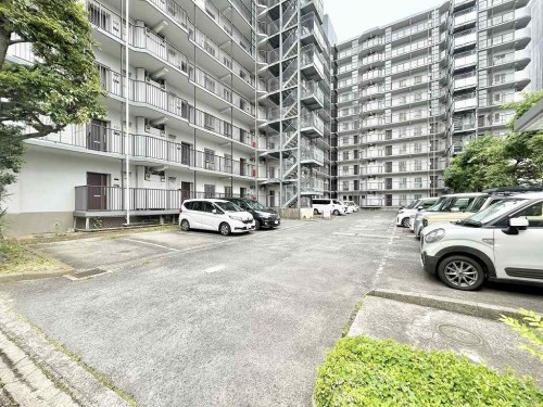 apartment 千葉県流山市おおたかの森西１丁目4-3 ザハウスおおたかの森1階
