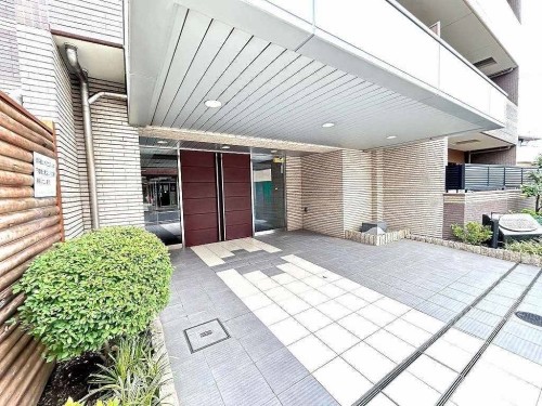 apartment 千葉県流山市おおたかの森西１丁目4-3 ザハウスおおたかの森1階