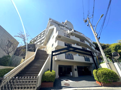 apartment 神奈川県横須賀市公郷町３丁目
地図を見る