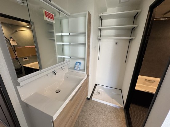 apartment 神奈川県横須賀市公郷町３丁目
地図を見る