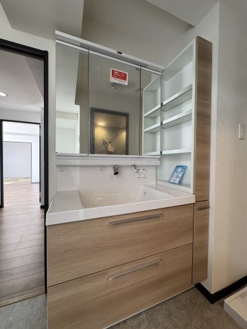 apartment 神奈川県横須賀市公郷町３丁目
地図を見る