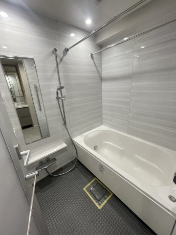 apartment 神奈川県横須賀市秋谷１丁目
地図を見る