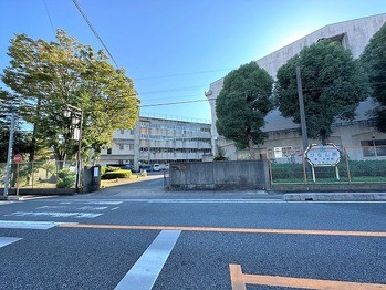 apartment 埼玉県戸田市大字新曽93-1 La Vert戸田 1F