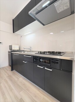 apartment 埼玉県戸田市大字新曽93-1 La Vert戸田 1F