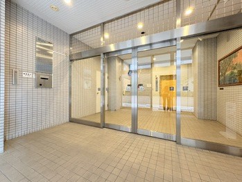 apartment 埼玉県戸田市大字新曽93-1 La Vert戸田 1F