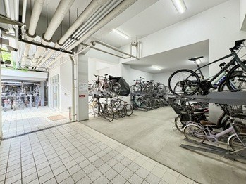 apartment 埼玉県戸田市大字新曽93-1 La Vert戸田 1F