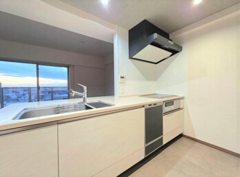 apartment 埼玉県戸田市大字新曽93-1 La Vert戸田 1F