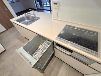 apartment 埼玉県戸田市大字新曽93-1 La Vert戸田 1F