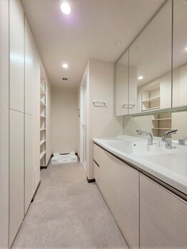 apartment 埼玉県戸田市大字新曽93-1 La Vert戸田 1F