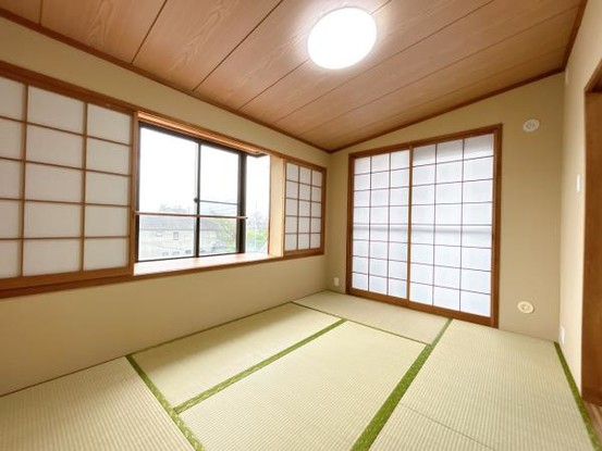 apartment 埼玉県深谷市稲荷町３丁目
地図を見る
