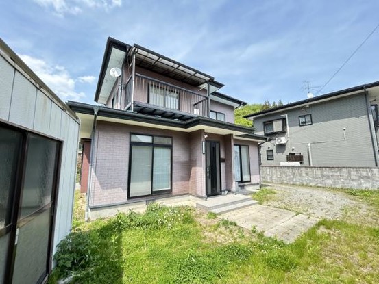 detached 岩手県宮古市近内第９地割
地図を見る