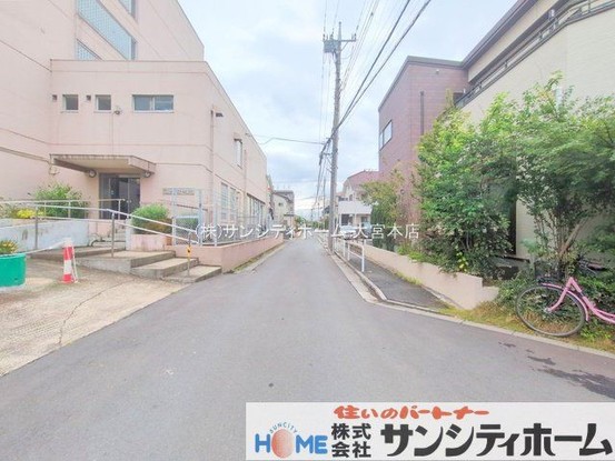 apartment 埼玉県さいたま市見沼区東大宮７丁目71-8