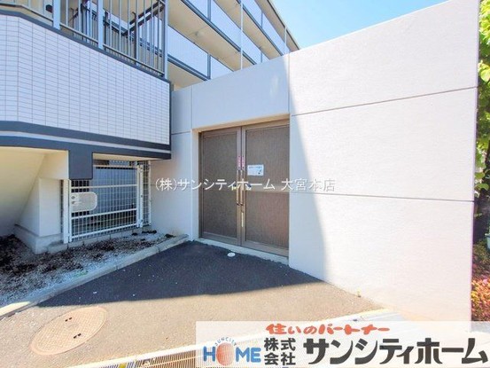 apartment 埼玉県さいたま市見沼区東大宮７丁目71-8