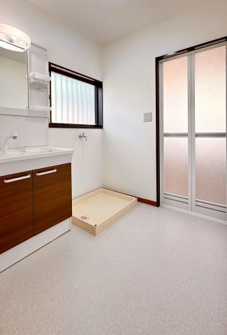 detached 茨城県水戸市栄町１丁目11番地27号 萩谷ビル1F