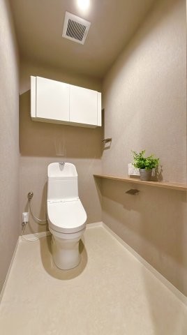 apartment 茨城県水戸市栄町１丁目11番地27号 萩谷ビル1F