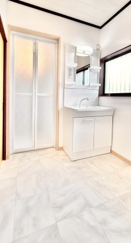 detached 茨城県水戸市栄町１丁目11番地27号 萩谷ビル1F