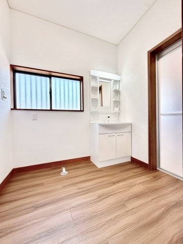 detached 茨城県水戸市栄町１丁目11番地27号 萩谷ビル1F