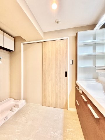 apartment 茨城県水戸市栄町１丁目11番地27号 萩谷ビル1F