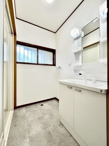 detached 茨城県水戸市栄町１丁目11番地27号 萩谷ビル1F