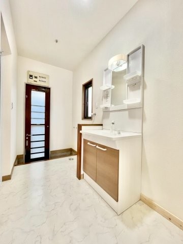 detached 茨城県水戸市栄町１丁目11番地27号 萩谷ビル1F