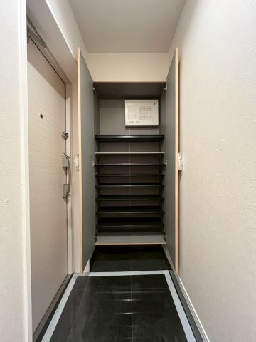 apartment 茨城県水戸市栄町１丁目11番地27号 萩谷ビル1F