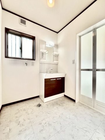 detached 茨城県水戸市栄町１丁目11番地27号 萩谷ビル1F