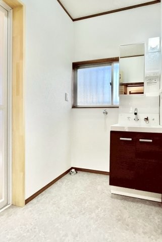 detached 茨城県水戸市栄町１丁目11番地27号 萩谷ビル1F