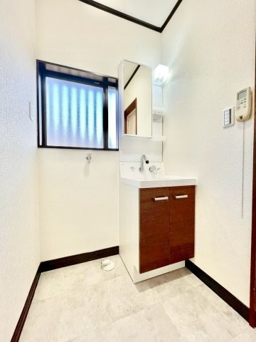 detached 茨城県水戸市栄町１丁目11番地27号 萩谷ビル1F