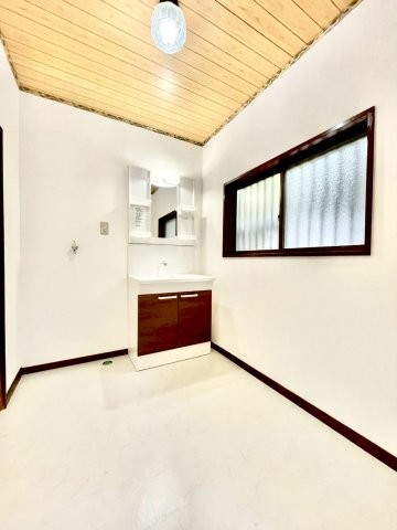 detached 茨城県水戸市栄町１丁目11番地27号 萩谷ビル1F