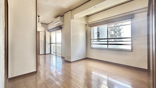 apartment 茨城県水戸市栄町１丁目11番地27号 萩谷ビル1F