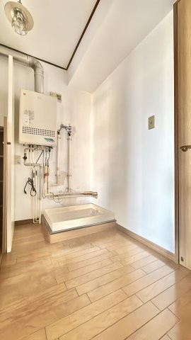 apartment 茨城県水戸市栄町１丁目11番地27号 萩谷ビル1F