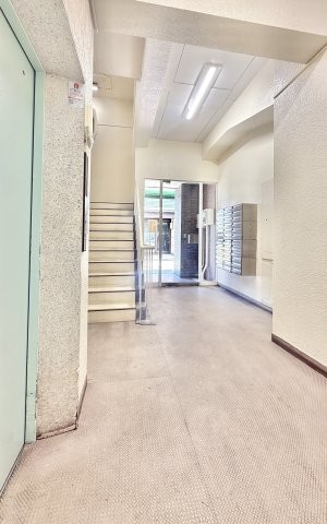 apartment 茨城県水戸市栄町１丁目11番地27号 萩谷ビル1F
