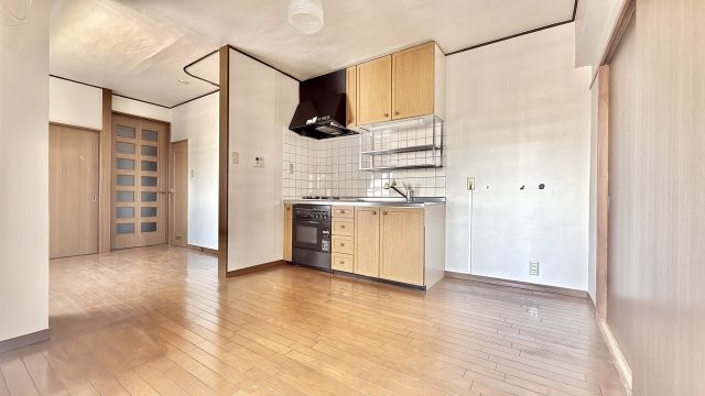 apartment 茨城県水戸市栄町１丁目11番地27号 萩谷ビル1F