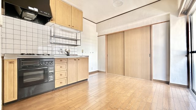 apartment 茨城県水戸市栄町１丁目11番地27号 萩谷ビル1F