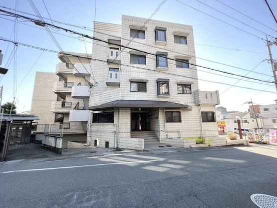 apartment 大阪府箕面市箕面５丁目
地図を見る