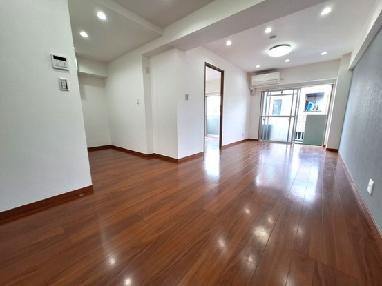apartment 東京都葛飾区東金町１丁目12-1 廣川ビル　地下1階